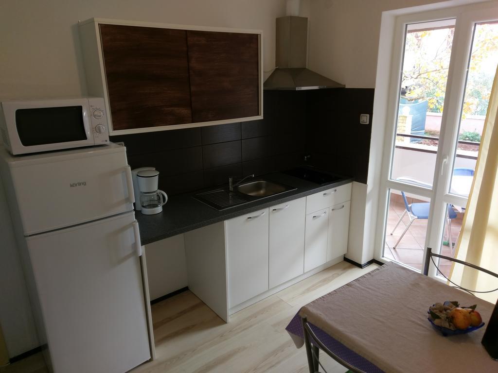 Apartments Ingrid Novigrad  Bagian luar foto